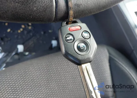 2017 Subaru Outback 2.5I Premium z USA, uszkodzony, nr VIN 4S4BSACC0H3225247